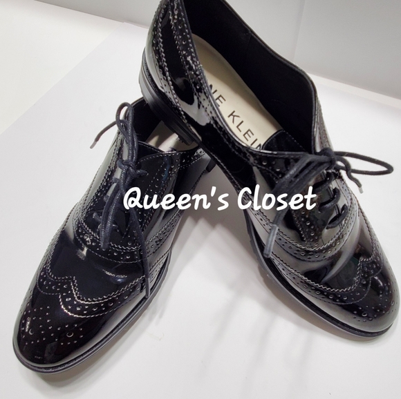 Anne Klein | Patent Lace Up Wing Tip Loafers | BRAND NEW - Picture 1 of 7